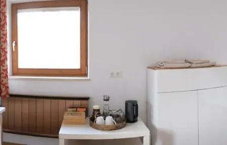 Doppelzimmer *
